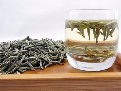 白茶品質如何區(qū)分，白茶的優(yōu)劣質量辨別方法