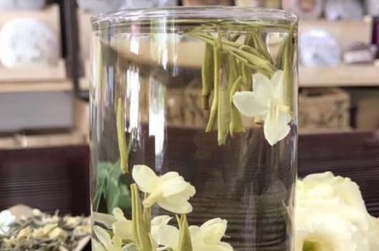 茉莉龍珠保質(zhì)期多長時間，茉莉龍珠茶放幾年了還能喝嗎？