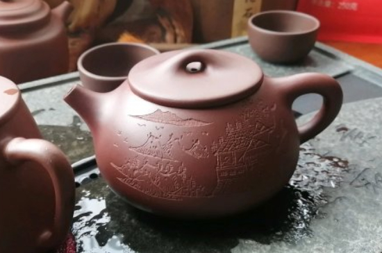 紫砂開壺和不開壺的區(qū)別，<a href=http://m.hougheng.com/chaju/zisha/ target=_blank class=infotextkey>紫砂壺開壺</a>的正確方法及開壺建議