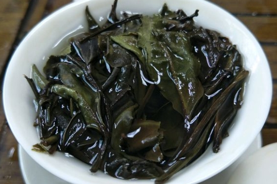 福鼎白茶貢眉和壽眉的區(qū)別，壽眉與貢眉有什么區(qū)別